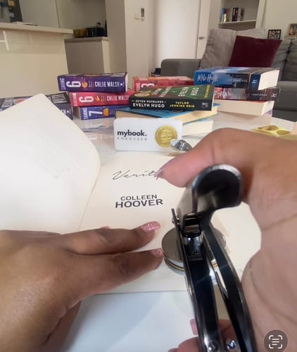 Customer photo review of Extra Embosser Clip