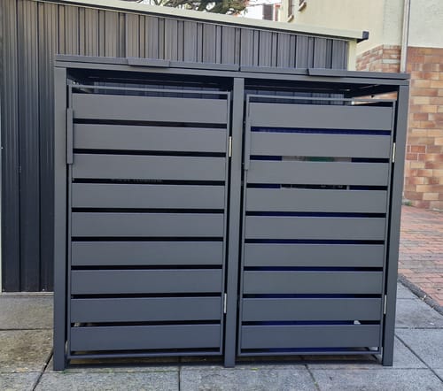 Customer photo review of Moderne Mülltonnenbox MB6 | Anthrazit (RAL7016) | stabil & pulverbeschichtet | 2er-Box