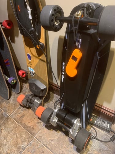 Customer photo review of Tynee® Mini 3 Max Most Powerful Portable Electric Skateboard & Shortboard