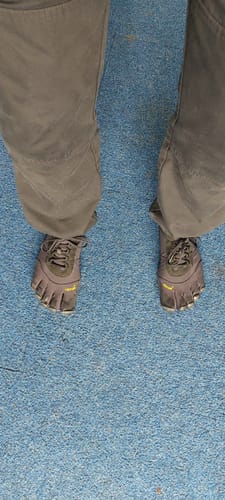 Customer photo review of V-Trek Mens All Black