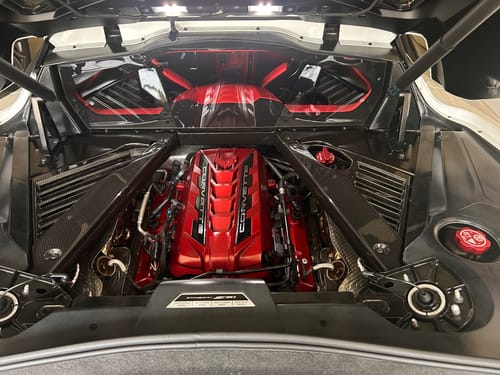 Customer photo review of Corvette C8 Coupe Engine Bay Panel Cover