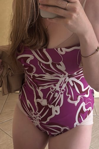 Customer photo review of Traje De Baño Strapless Floral Paradiso