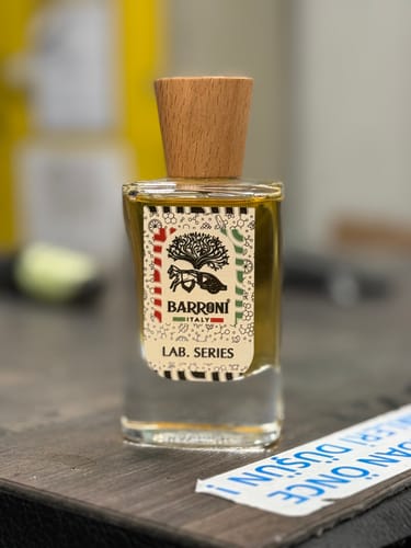 Customer photo review of OUTLANDS EXTRAIT DE PARFUM