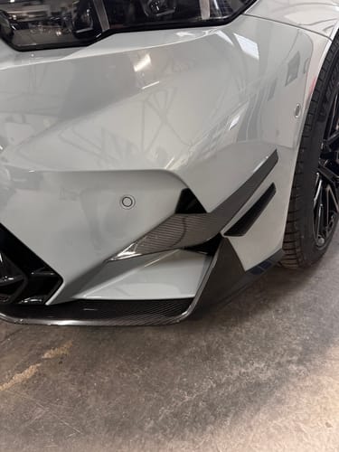 Customer photo review of SooQoo BMW G90 & G99 M5 SQ Front Canards In Gloss Carbon Fibre