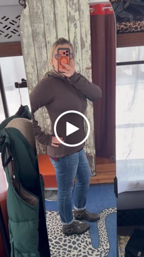 Customer video review of Cubby Hooded Sweatshirt - Bracken