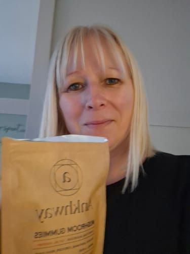 Customer photo review of Mushroom Gummies