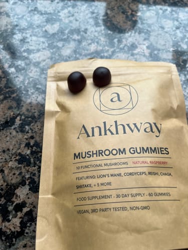 Customer photo review of Mushroom Gummies
