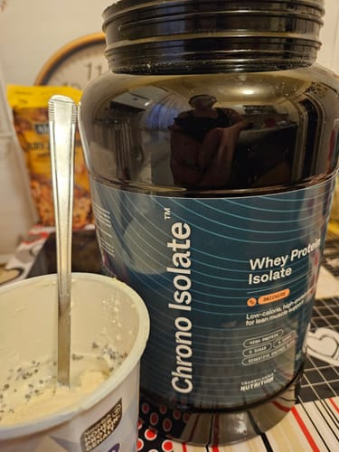 Recenzie cu fotografie de la un client despre Chrono Isolate Protein - Proteina izolata din zer