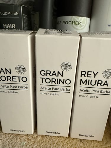 Customer photo review of Aceite Para Barba · Paquete De 3 Fragancias