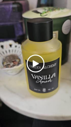 Customer video review of VANILLA AMOUR w/pheromones