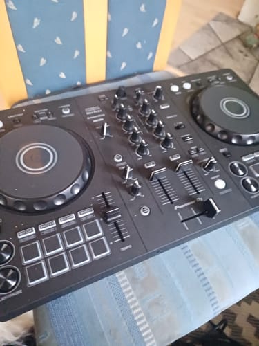 Customer photo review of Alphatheta DDJ-FLX4 Dj Controller