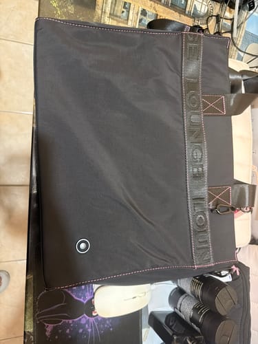 Customer photo review of Cartera De Hombro Notebook Llavero Ready To Go