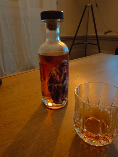 Customer photo review of ART LIQUIDE - Millésime 1995 - Édition Limitée: 119 Flacons