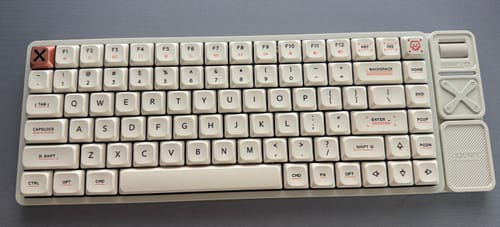 Customer photo review of IQUNIX Magi75/96 Aluminum Low Profile Mechanical Keyboard