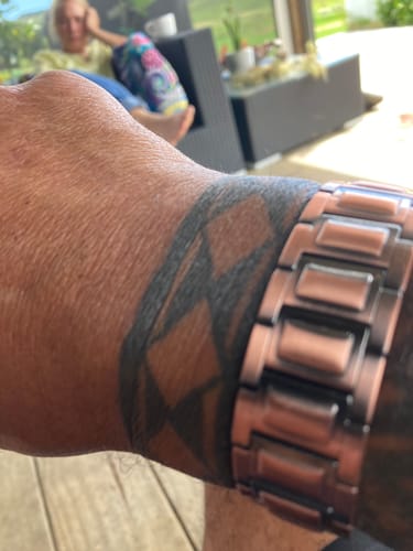 Customer photo review of Mens Copper Magnetic Bracelet TRIPLE Power