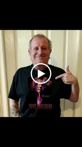 Customer video review of Unisex t-shirt