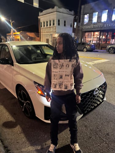 Customer photo review of Vale Forever Guardian Sweatpants Cream