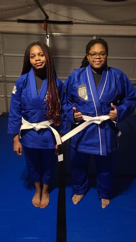 Customer photo review of Core Blue Brazilian Jiu Jitsu Womens BJJ Gi