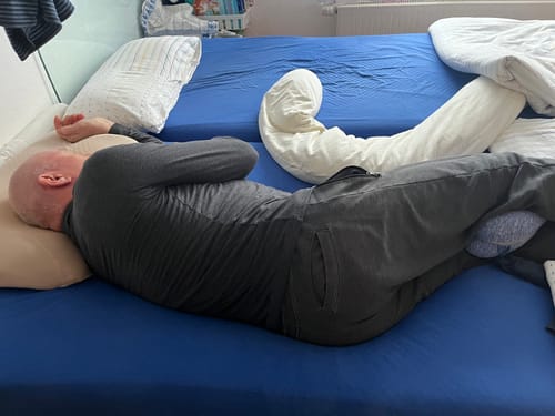 Customer photo review of AirFlow Pro™ | Orthopädisches Schlafapnoe-Kissen