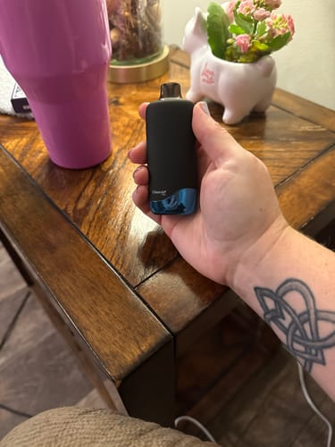 Customer photo review of Blue Razz CBD Vape