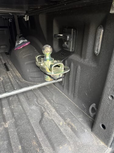 Customer photo review of Hitcholder™ Gooseneck - Ford BoxLink