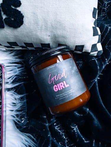 Customer photo review of Good Girl You're Doing So Well | Dark Romance Candle