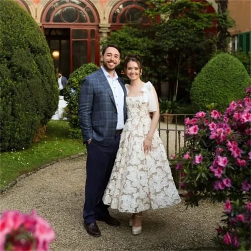 Customer photo review of Saniyah Midi Dress