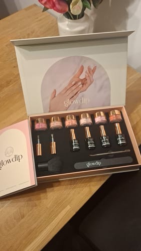 Customer photo review of Glowdip Alles-in-één Manicure Set
