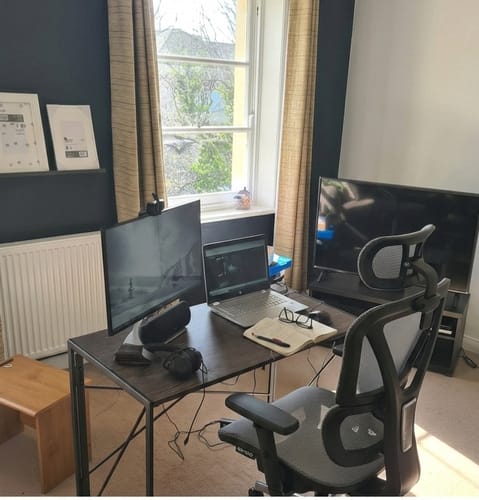 Customer photo review of M57 Classic Office Chair