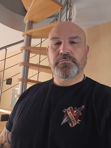 Avis photo d'un client sur Pack 2 (1 Tee-shirt) = 2 participations