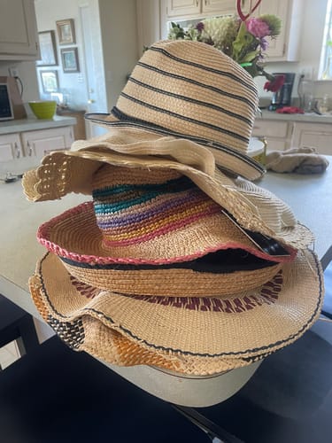 Customer photo review of Summer Accessory Assortment – 15 Piece Lot