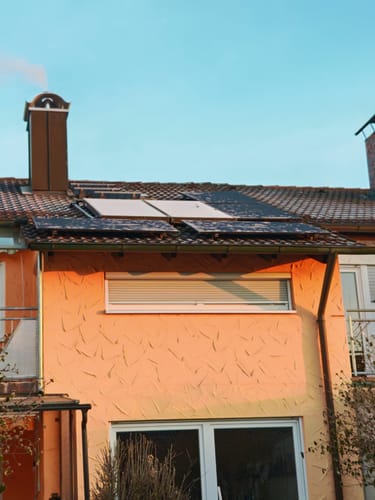 Customer photo review of Sicatron 2000W Balkonkraftwerk - 4x Jolywood 500 Watt - Marstek Jupiter C plus & Erweiterungsbatterie 5,12 kwh