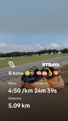 Customer photo review of Asics Novablast 5 Lite Show Hombre Lite Show Orange Pop