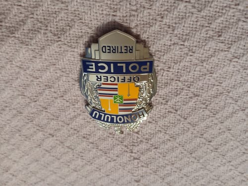 Customer photo review of Retired HPD Honolulu Police Officer Badge Retirement Gift