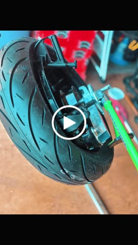 Customer video review of Rabaconda Street Bike Tire Changer