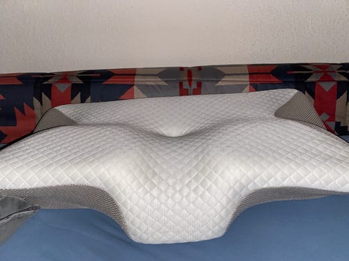 Customer photo review of AirFlow Pro™ | Ergonomisches Schlafkissen