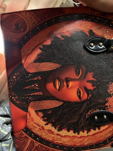 Customer photo review of Obsidian Muse Premium Leather Handbag QR0XD227