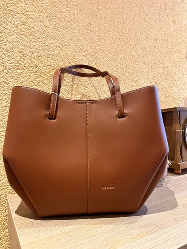 Customer photo review of EMALIA - CAMEL