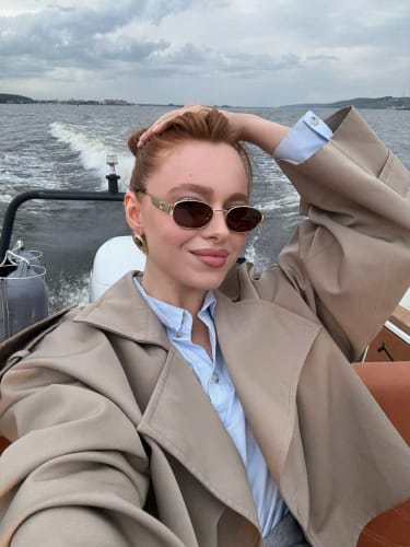 Customer photo review of Sandy Lace Up Short Trench Coat