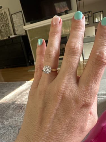 Customer photo review of Lena 2.5 Carat Round Cut Solitaire Lab Grown Engagement Ring in 14k Yellow Gold