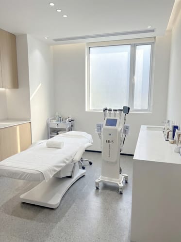 Customer photo review of Eris® Lipo Cavitation Machine 9 in 1 Professional