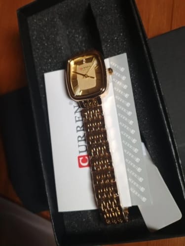 Customer photo review of CURREN New Fashion Stainless Steel Date Women Watches Casual 30M Waterproof Girl Ladies Wristwatch Female Clock Relogio Feminino