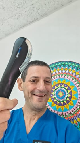 Customer photo review of Achedaway Mini Scraper:On-the-Go heated muscle scraping tool