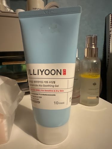 Customer photo review of Illiyoon - Gel apaisant à la céramide Ato - 175ml