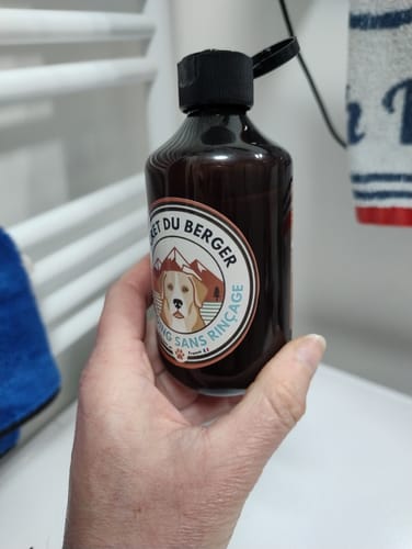 Customer photo review of Shampoing Sans Rinçage - Apaisant pour chien 🏔️