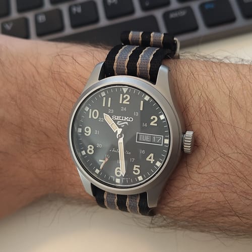 Customer photo review of NTTD Bond Nylon Watch Strap