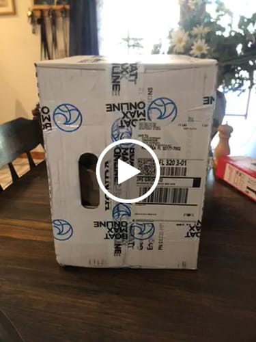 Customer video review of Honda Marine Oil SAE 10W-30 (Quart)