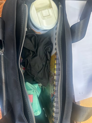 Customer photo review of Bolso Nylon Notebook Charm Corazón Street