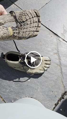 Customer video review of V-Trek Insulated Mens Military Black