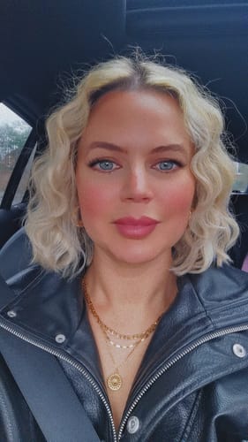 Customer photo review of The Stylist Collection Easi Waver